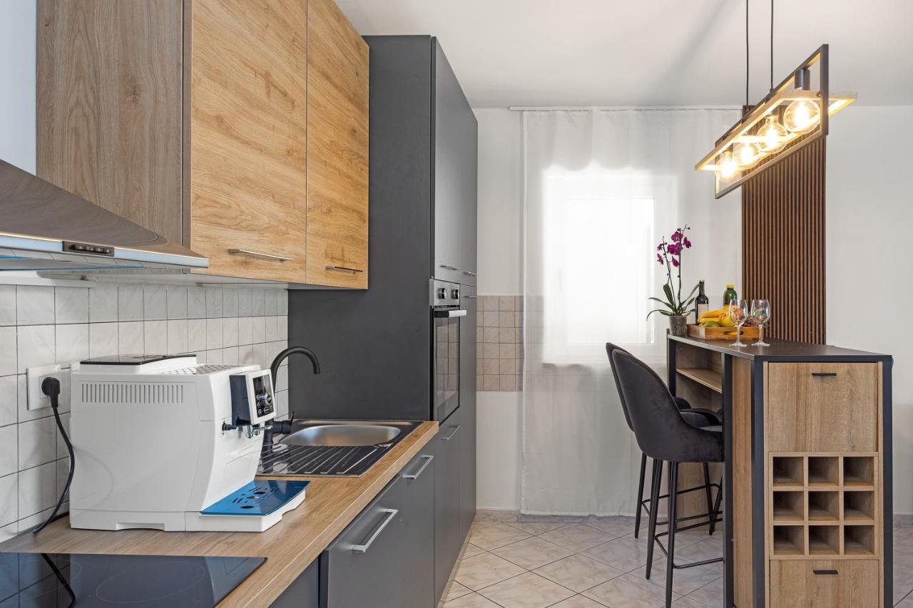 Romeo&Julia- Newly Refurbished Apartment Near Medulin Pomer Kültér fotó